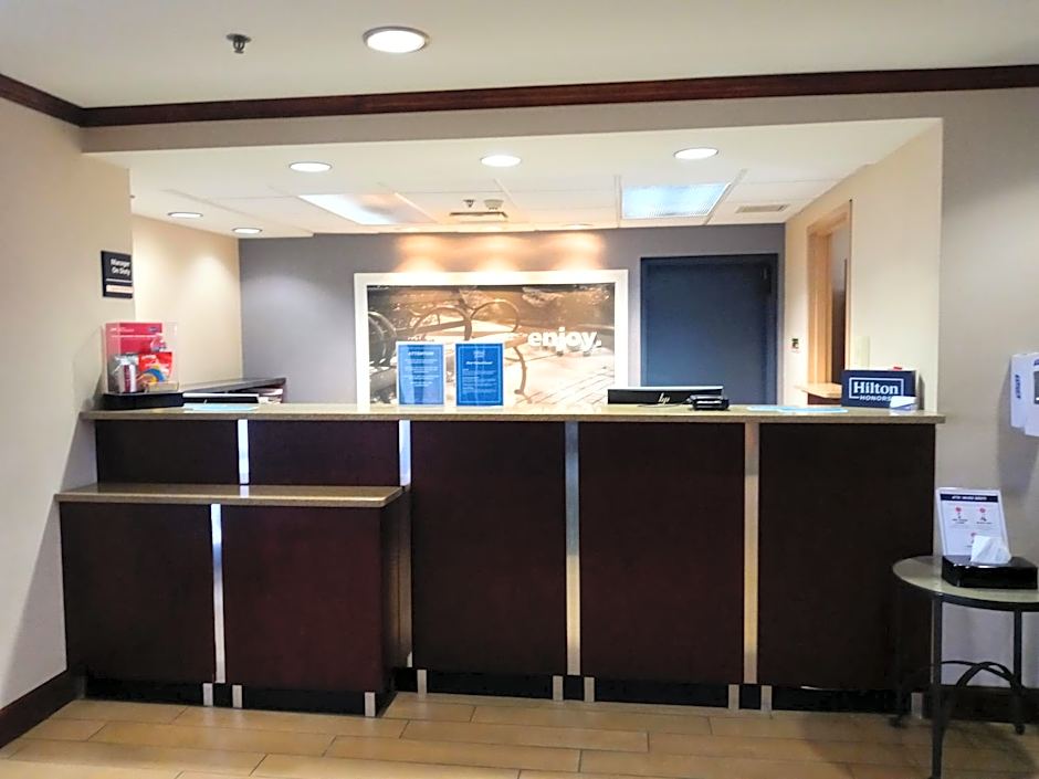 Hampton Inn & Suites Kokomo