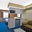 Microtel Inn & Suites By Wyndham Houston