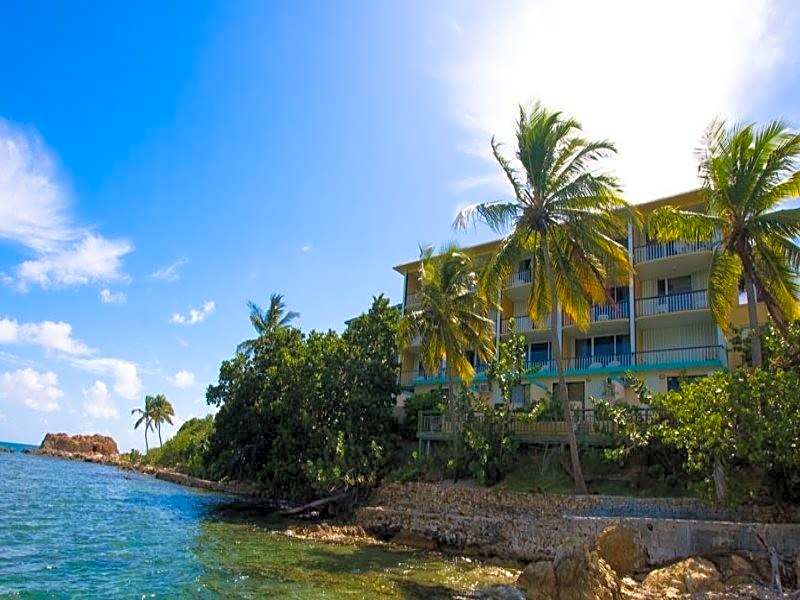 Lindbergh Bay Hotel and Villas