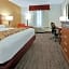 DRURY INN & SUITES NEAR FOREST PARK