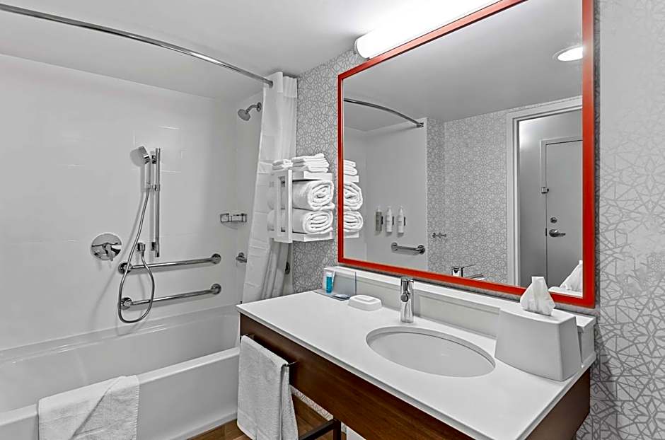 Hampton Inn By Hilton Chicago/Naperville