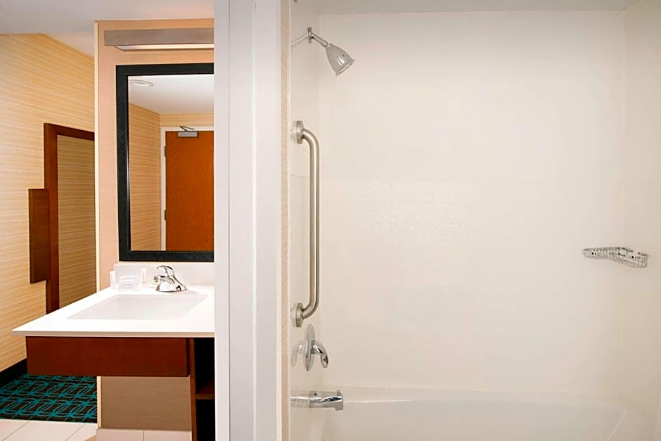 Fairfield Inn & Suites by Marriott Albany East Greenbush