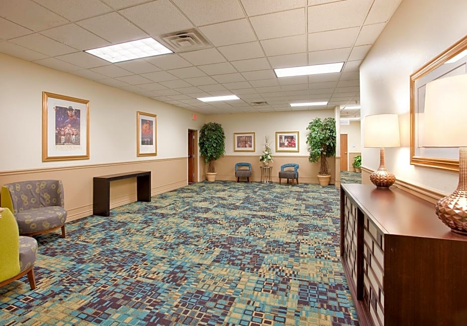 Holiday Inn Express Hotel & Suites Beatrice