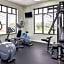 Best Western Plus Holiday Sands Inn & Suites