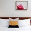 Hi-Lo Hotel, Autograph Collection by Marriott