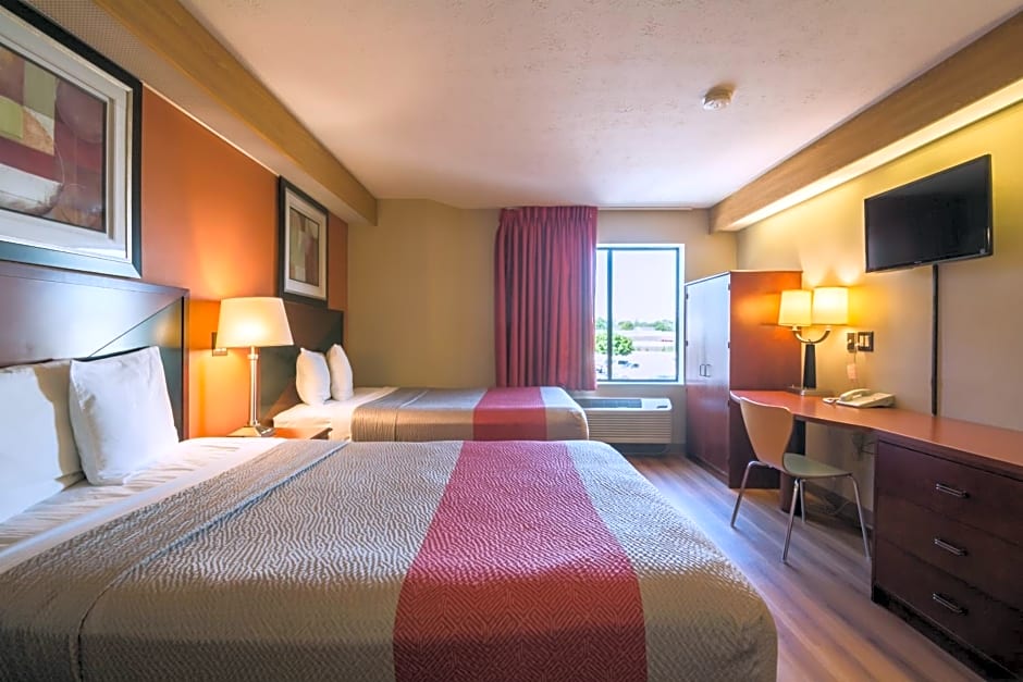 Motel 6-Indianapolis, IN - Airport