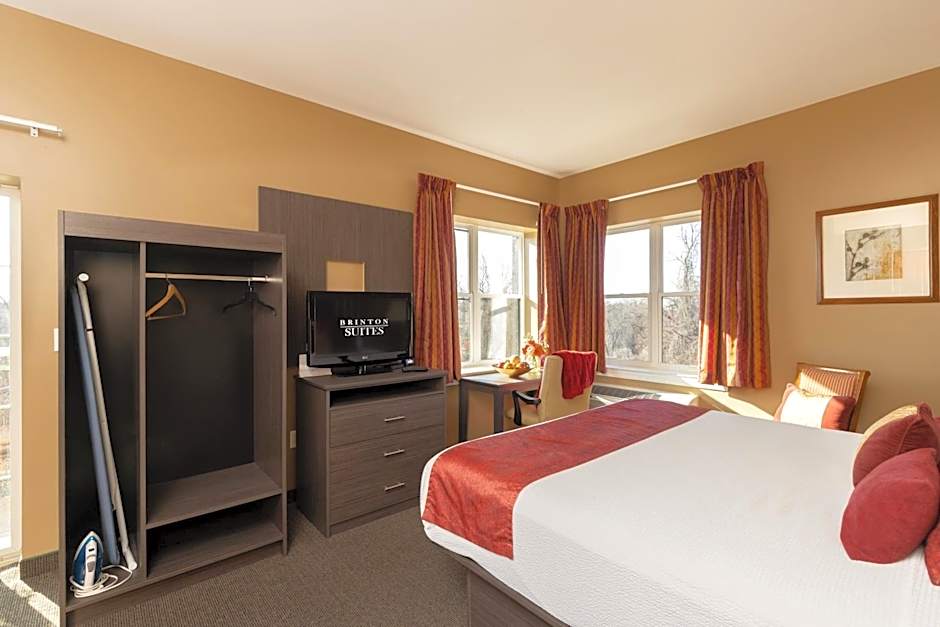 Brinton Suites