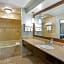 Best Western Plus Weston Inn