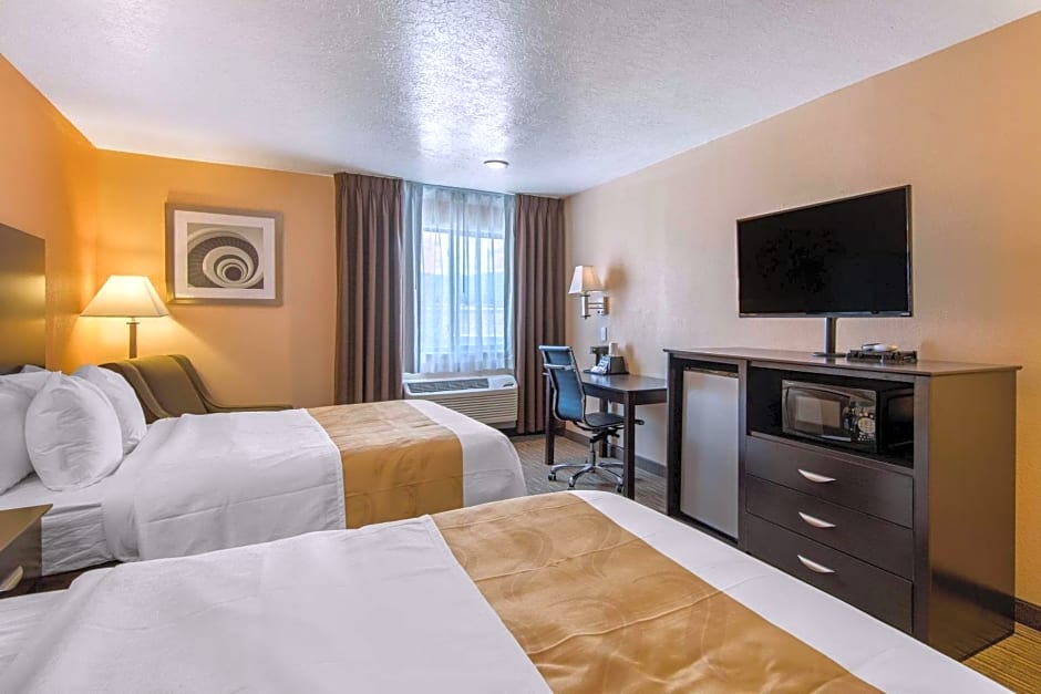Quality Inn & Suites Albuquerque North near Balloon Fiesta Park