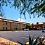 Econo Lodge Inn & Suites