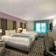 La Quinta Inn & Suites by Wyndham Clarksville