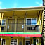 Civic Center Lodge / Lake Merritt BART