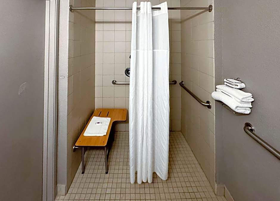 Motel 6-Glenview, IL - Chicago North