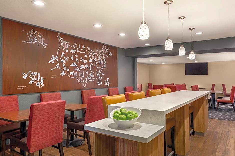 TownePlace Suites by Marriott Denver West/Federal Center