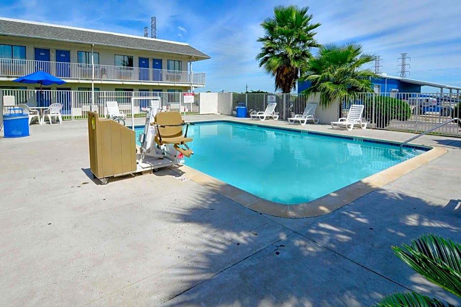 Motel 6-Galveston, TX