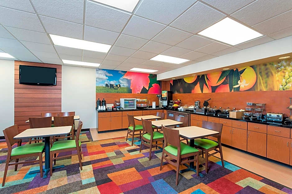 Fairfield Inn & Suites by Marriott Bloomington