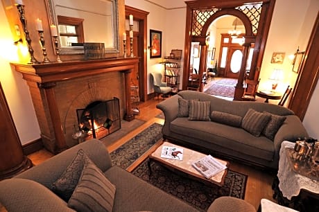 The Blenman Inn