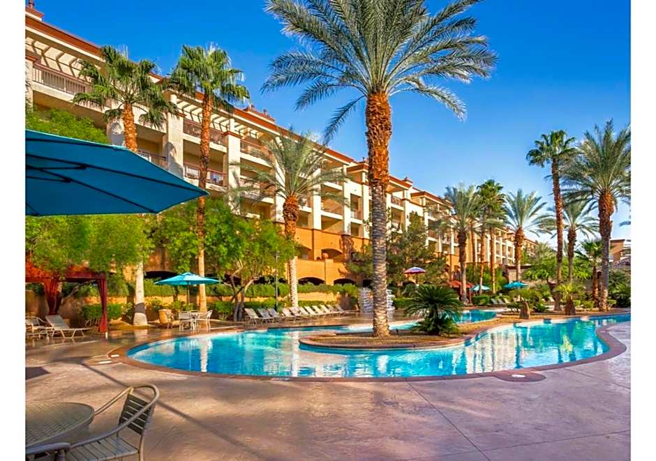 Deluxe 3-BR Condo - Lazy River Summer Fun - Special Offer Now!