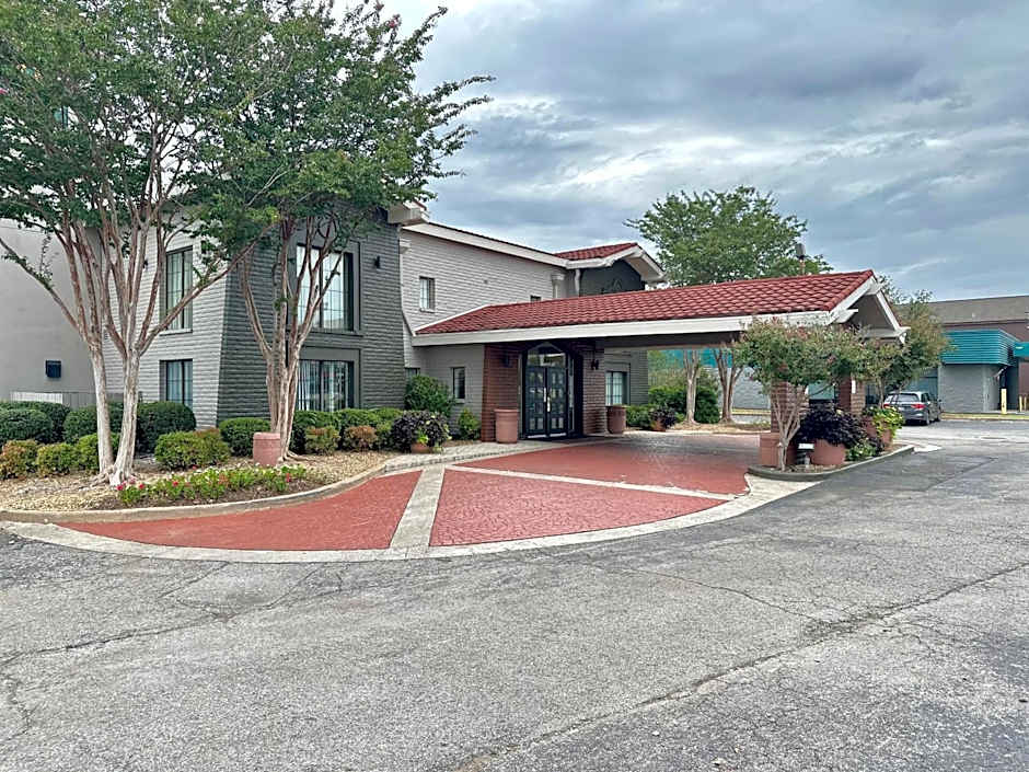 La Quinta Inn & Suites by Wyndham Huntsville Research Park