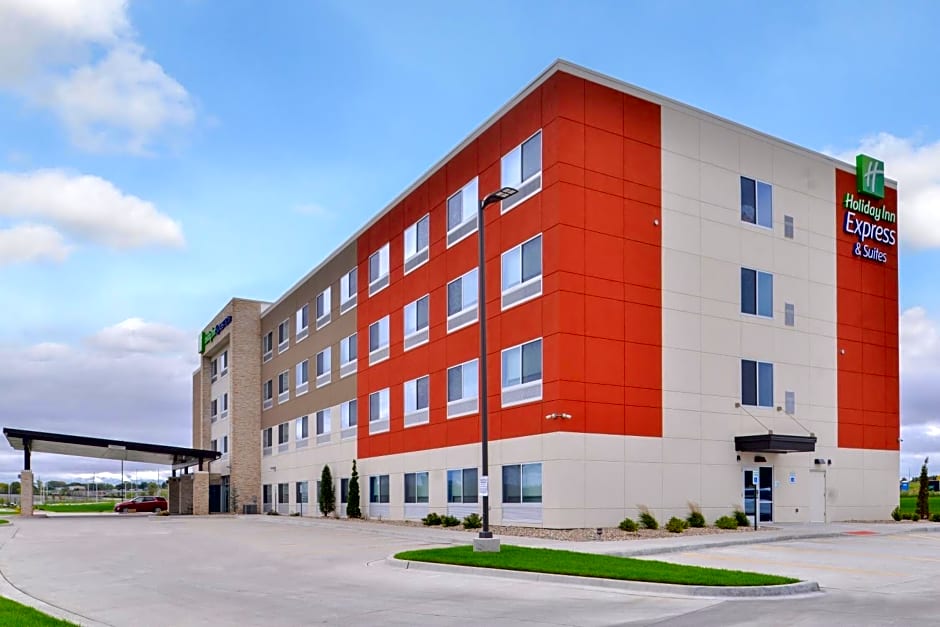 Holiday Inn Express & Suites KANSAS CITY - LEE'S SUMMIT