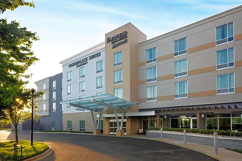 Fairfield Inn & Suites by Marriott Louisville Northeast