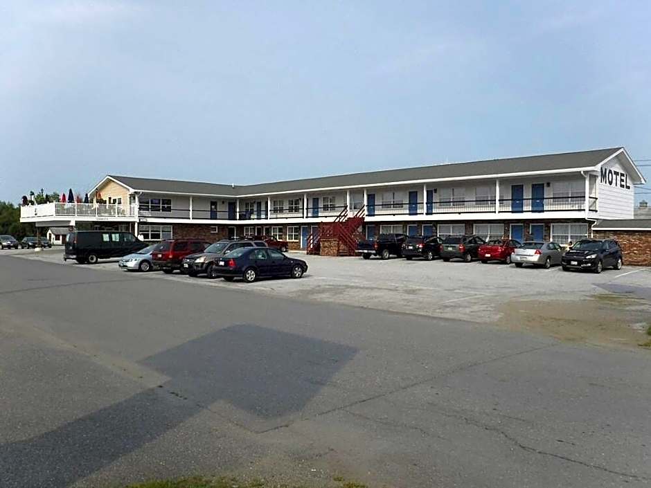 Brewer Motor Inn