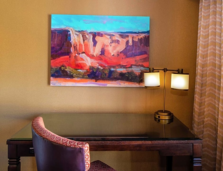 Hilton Santa Fe Historic Plaza