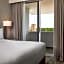 Hilton Kansas City Country Club Plaza