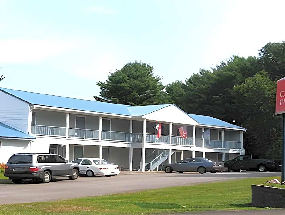 Red Carpet Inn and Suites Plymouth