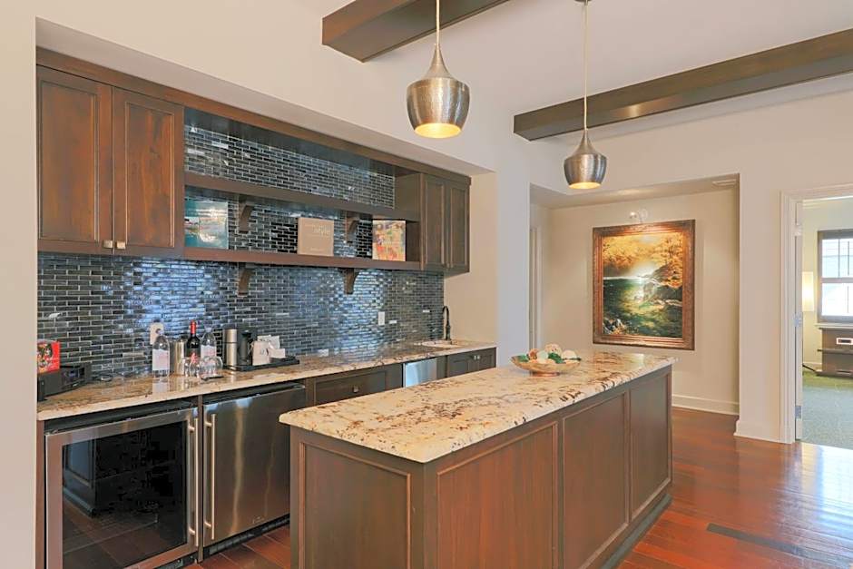 Grand Bohemian Mountain Brook, Autograph Collection
