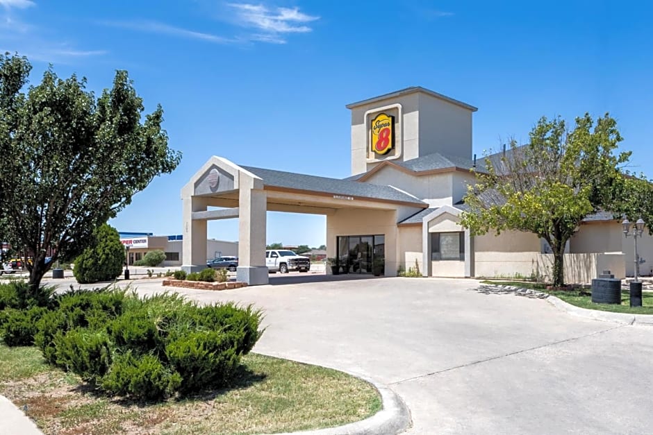 Super 8 by Wyndham Midland