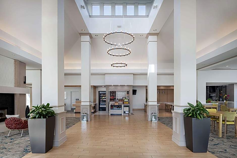 Hilton Garden Inn St. Charles