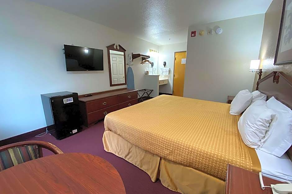 Super 8 by Wyndham Kinder/Coushatta near Casino