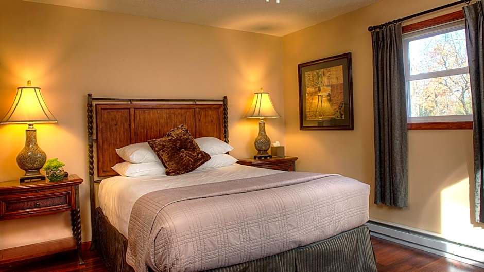 Woodfield Manor - A Sundance Vacations Property