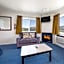 Riverview Lodge