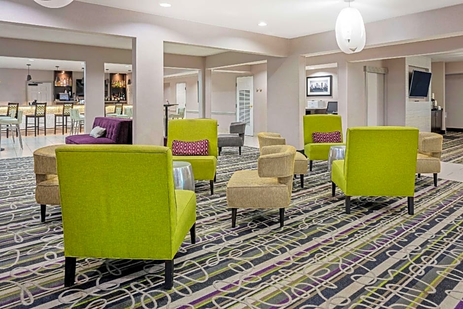 La Quinta Inn & Suites by Wyndham The Woodlands/Spring