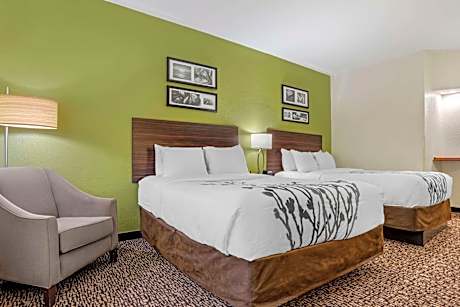 2 Queen Beds Nonsmoking Accessible