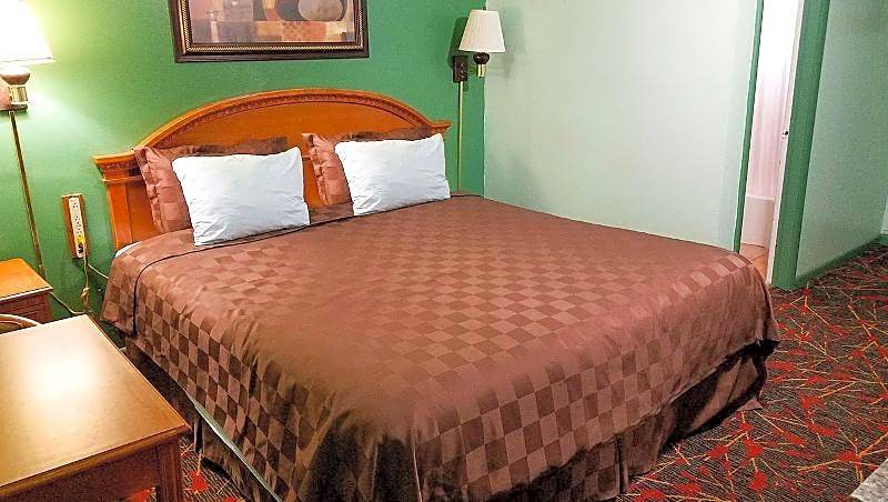 American Inn & Suites Childress