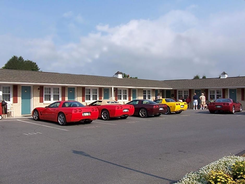 Travelers Rest Motel
