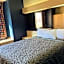 Days Inn & Suites by Wyndham Hutchinson