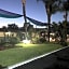 Palm Tropics Motel