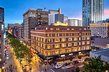 Courtyard by Marriott Denver Downtown