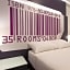 Hotel 35 Rooms