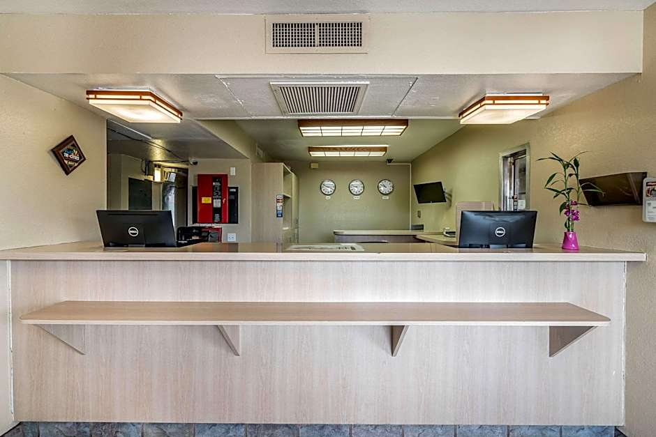 Rodeway Inn Pasco