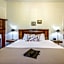 Cedar Gables Inn