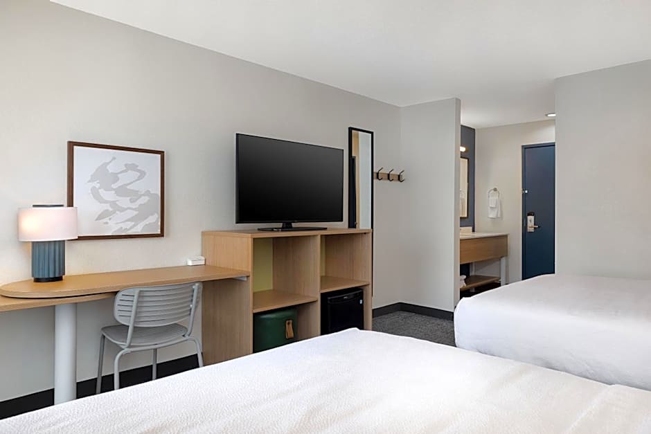 Spark by Hilton Evansville East, IN