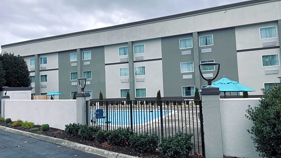 Sleep Inn & Suites West Knoxville