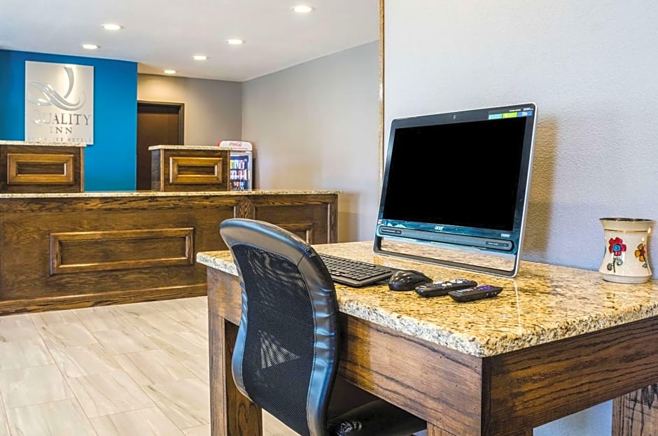 Quality Inn Great Bend