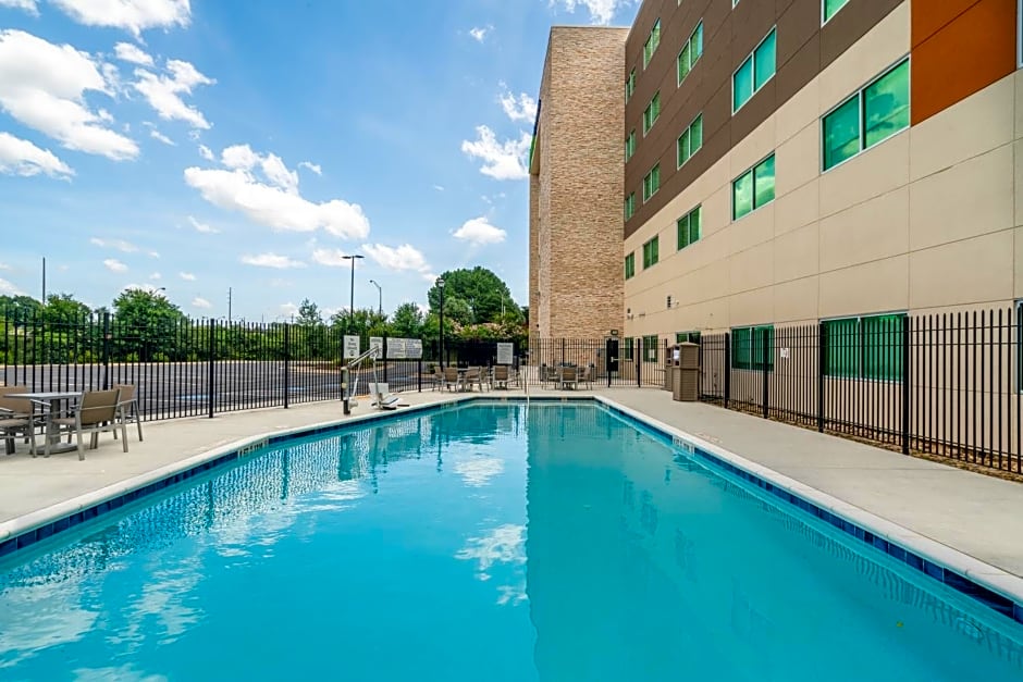 Holiday Inn Express & Suites - Atlanta Arpt NE - Hapeville