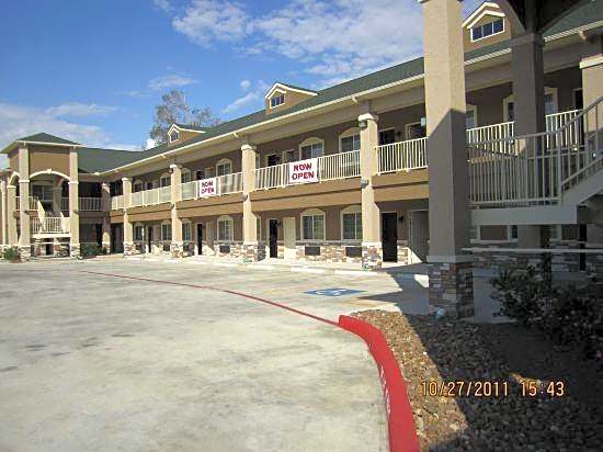 Highlands Suites